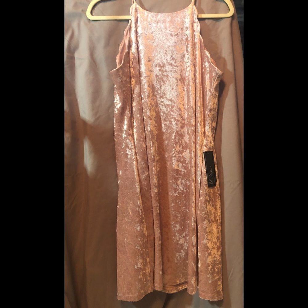 NWT BCX light pink velvet halter dress with pockets